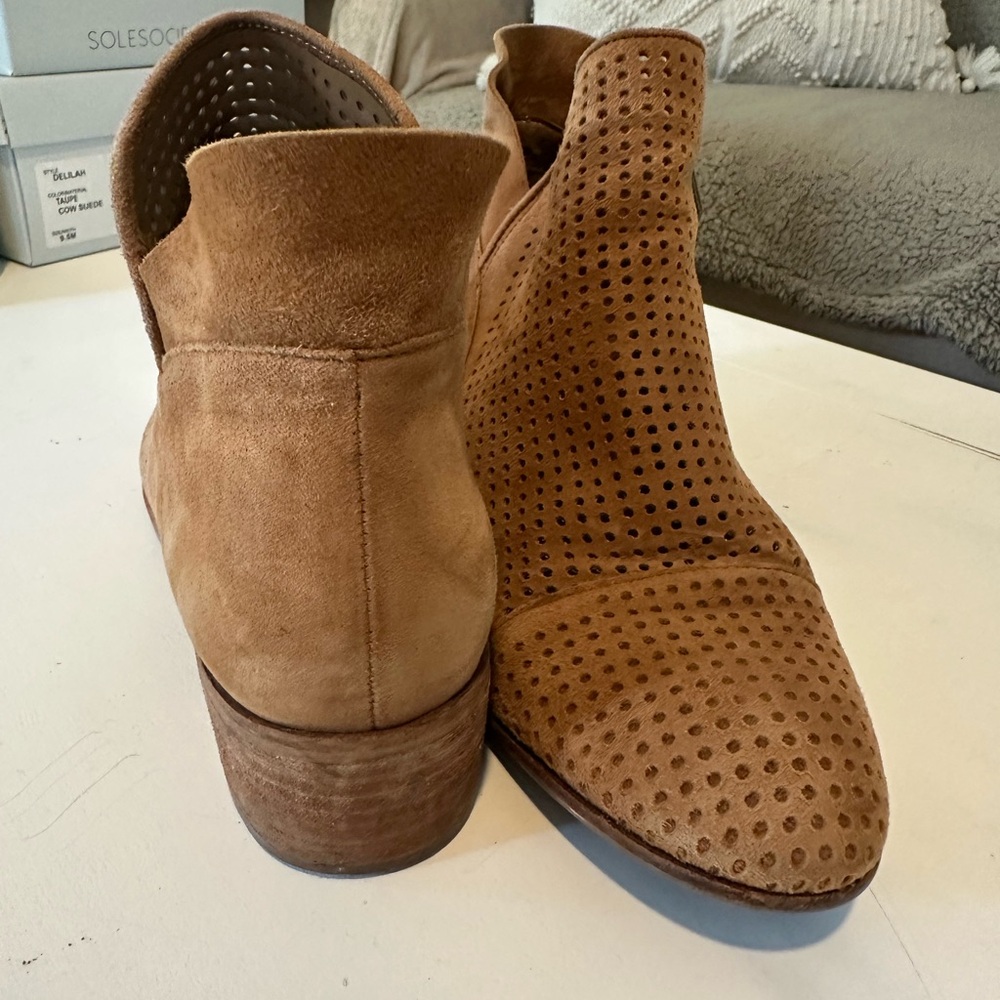 Sam Edelman Pamina Tan Suede Ankle Booties